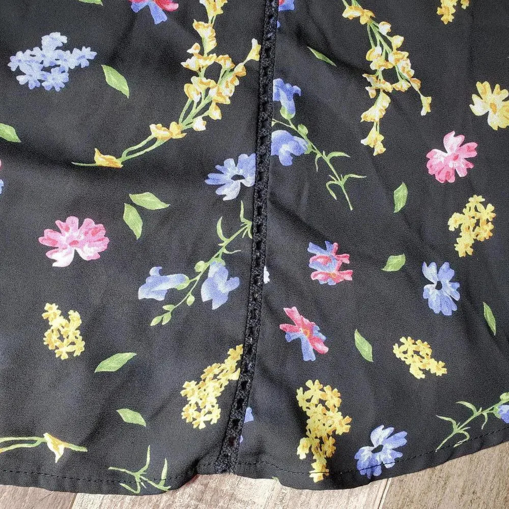 Sienna Sky Black Floral Short Sleeve Blouse Women's Size XS NWOT - Picture 16 of 16